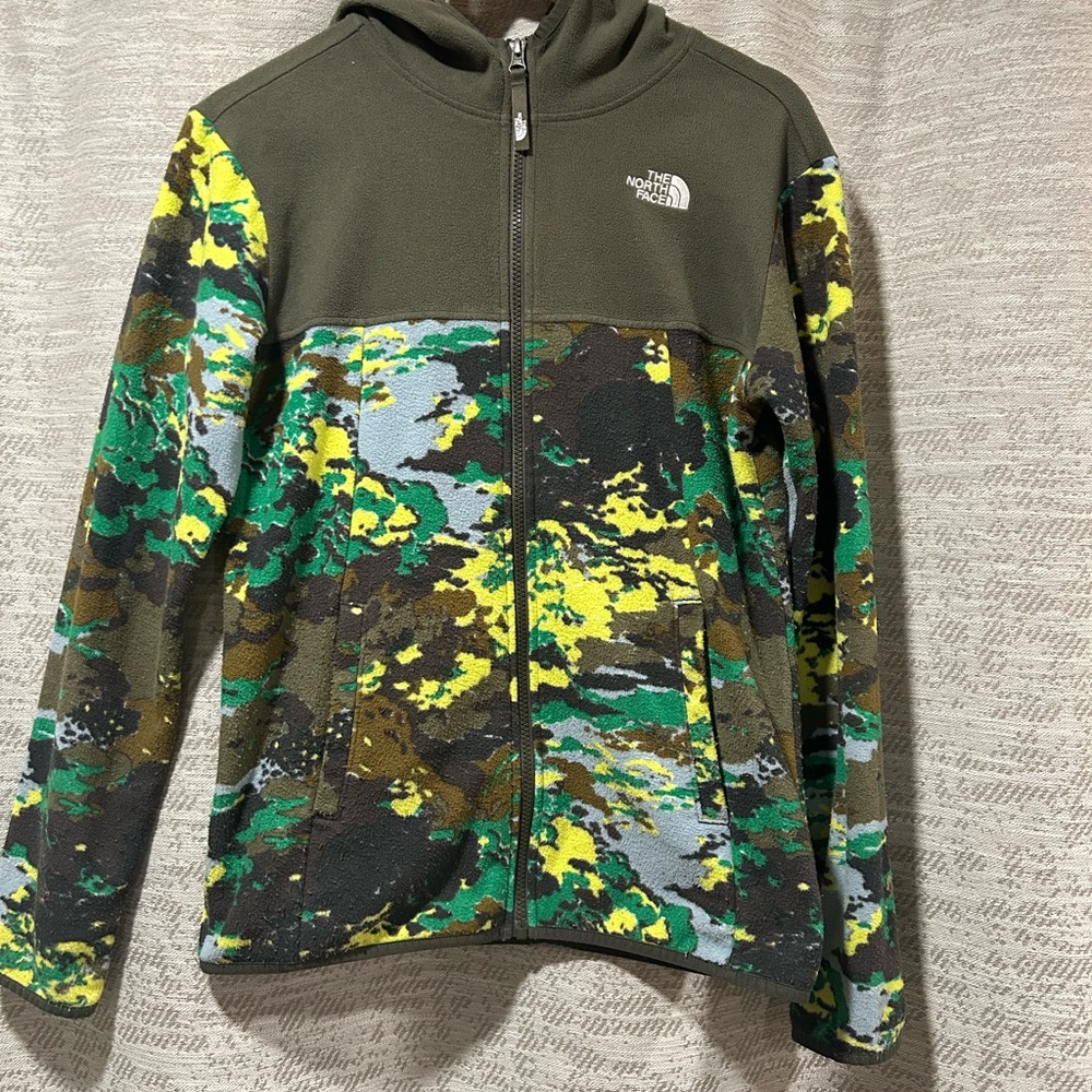The North Face XL Kids Camo Fleece - Green and Yellow